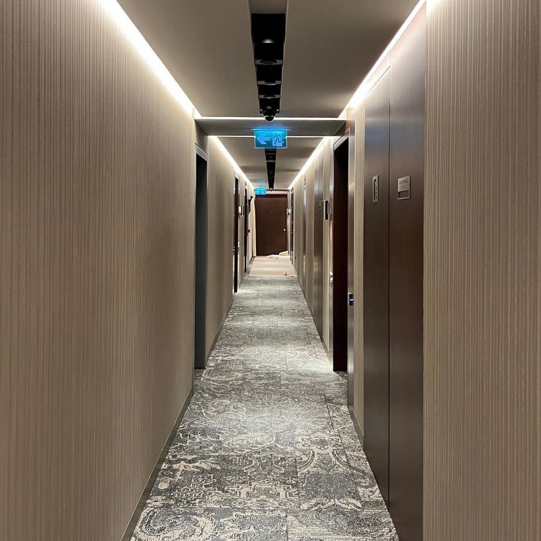 İstanbul'un kalbinde, dünyaca ünlü Ritz Carlton Residence Şişli’de eşsiz bir yaşam fırsatı! Oturmaya hazır bu satılık lüks daire, konfor ve zarafeti bir araya getiriyor