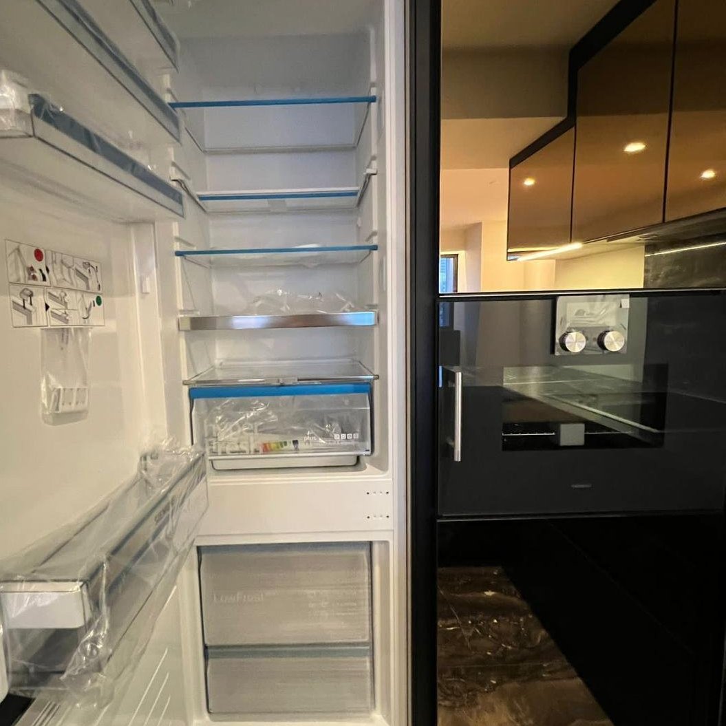 İstanbul'un kalbinde, dünyaca ünlü Ritz Carlton Residence Şişli’de eşsiz bir yaşam fırsatı! Oturmaya hazır bu satılık lüks daire, konfor ve zarafeti bir araya getiriyor