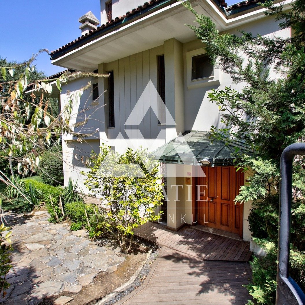 İstanbul’un Kalbinde Sessiz, Güvenli ve Seçkin…