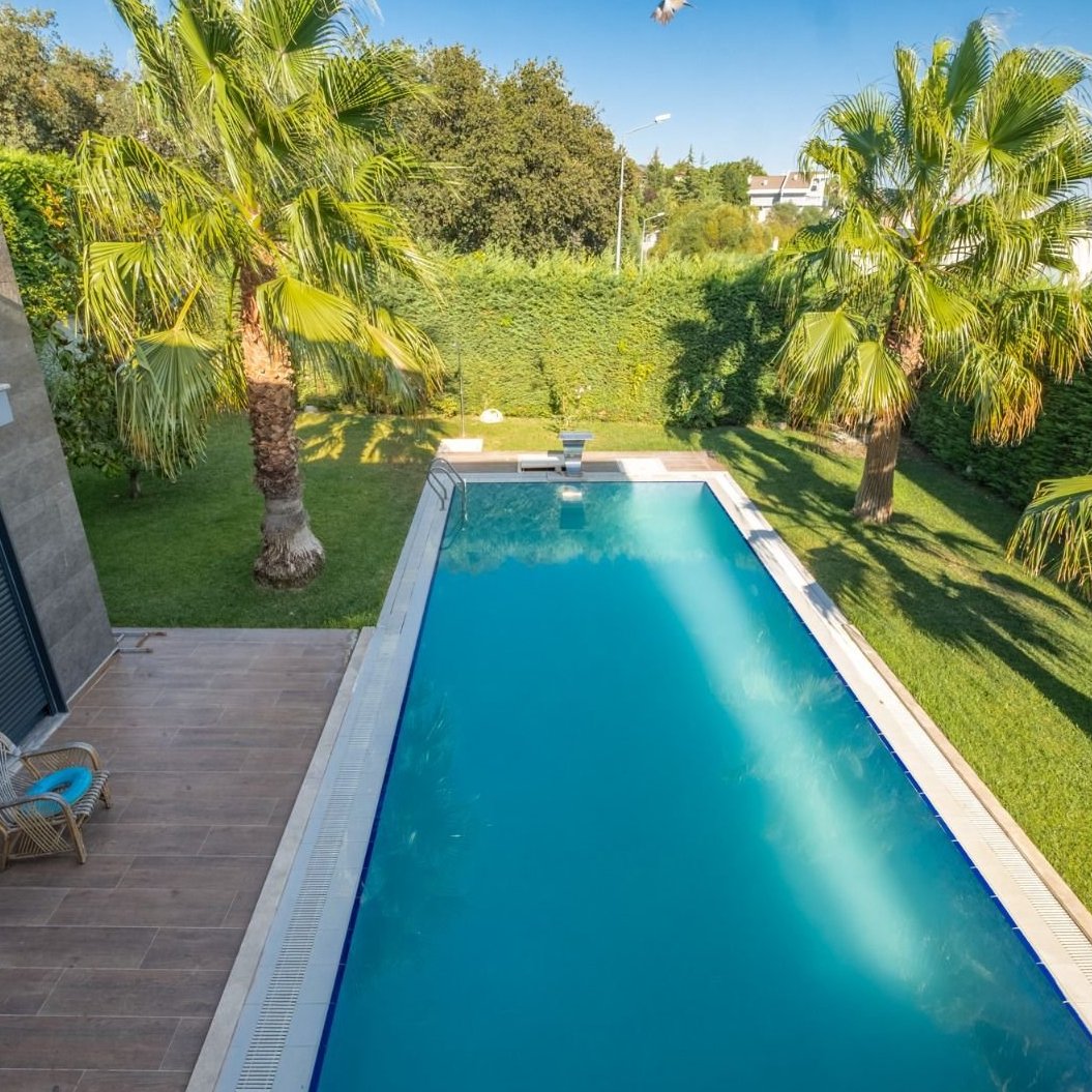 Step into a privileged and peaceful life at Zer Bademli Evleri.