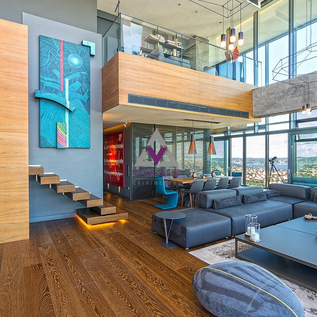 Gökyüzünde Bir Malikâne: Boğaz ve 1. Köprü Cepheli Dubleks.