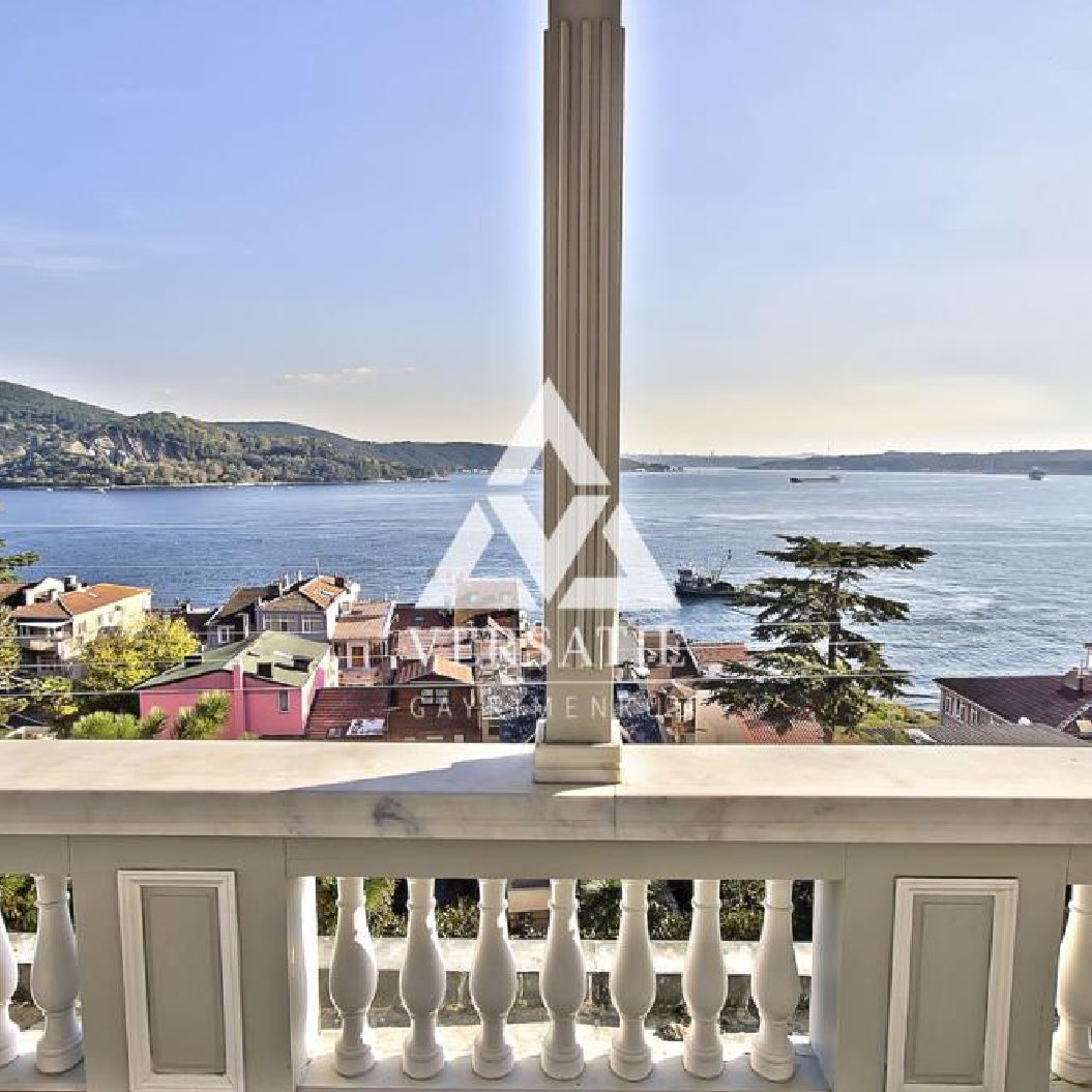 In Sarıyer, one of the most beautiful districts of Istanbul adjacent to the Bosphorus; Extraordinarily beautiful historical mansion for sale with magnificent Bosphorus view, 2nd degree historical monument status, garden and swimming pool.