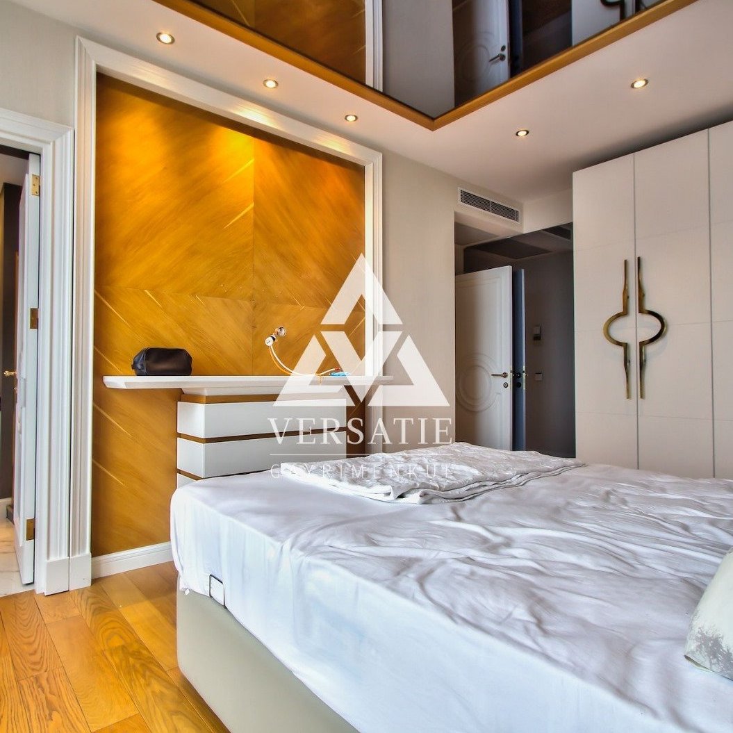 Gayrettepe’de Selenium Panorama Rezidans’ta Boğaz'ın büyüleyici manzarasına hakim, lüks ve modern bir yaşam alanına sahip muhteşem satılık residence. 