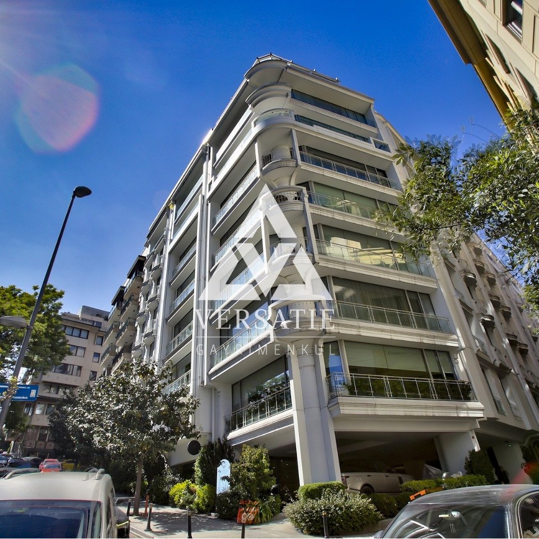 İstanbul’un incisi Nişantaşı’nda bulunan Maçka Suits’te; modern, ferah, açık bir mutfak alanı bulunan, satılık muhteşem dubleks daire.
