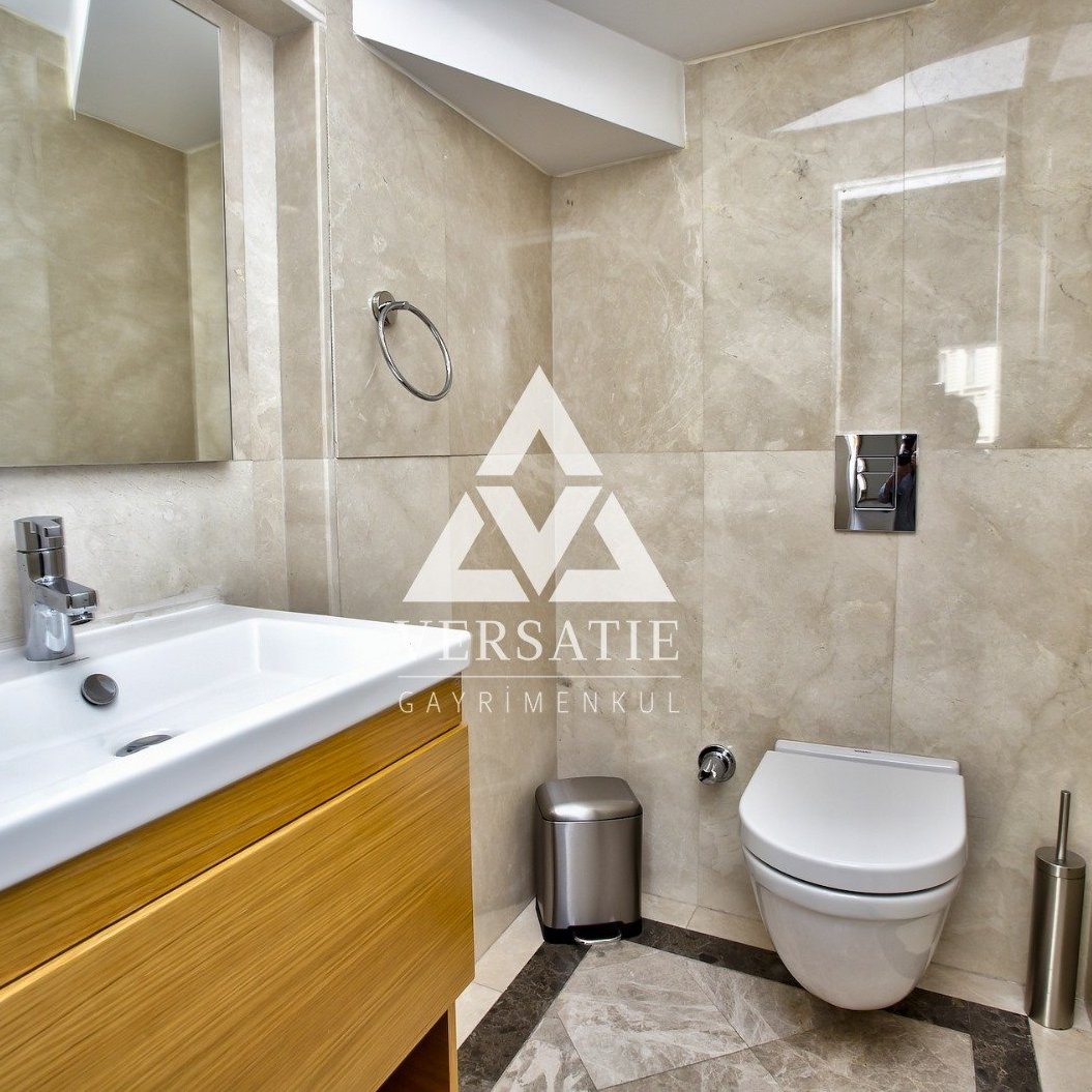 Magnificent duplex apartment for sale, located in a modern, spacious, open kitchen area in Maçka Suits, located in Nişantaşı, the pearl of Istanbul.