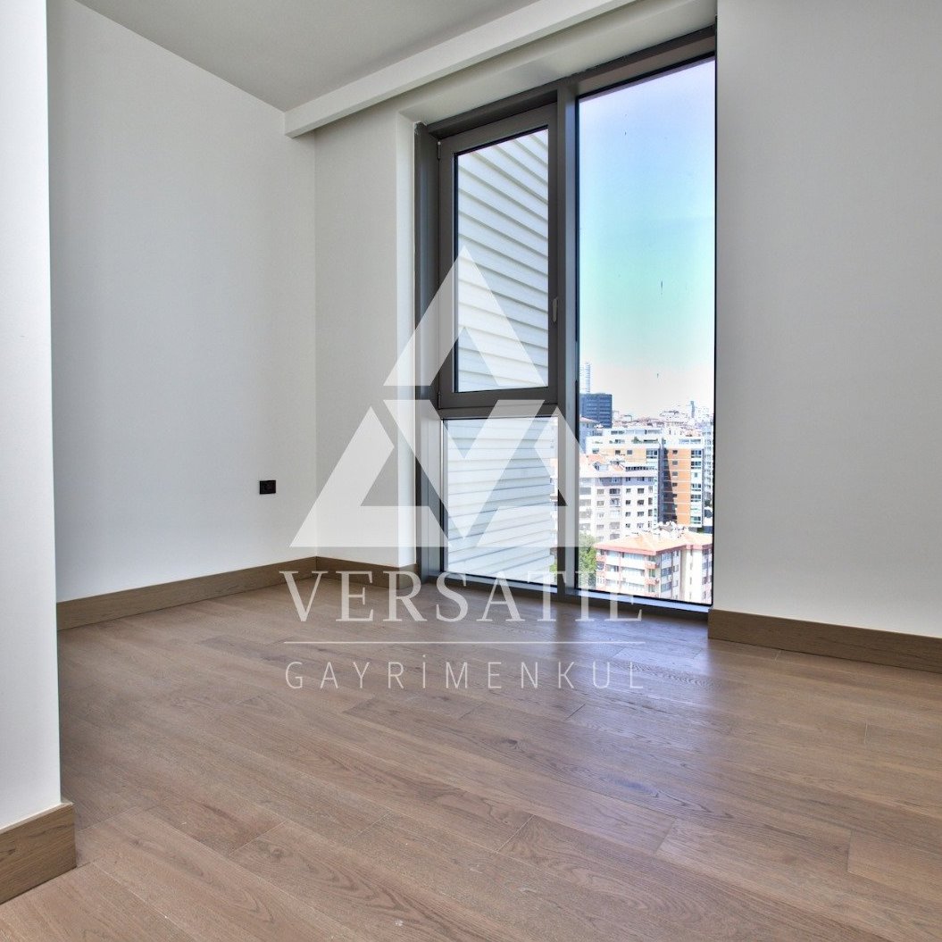 DAP Nişantaşı Koru’da Lüksün Zirvesi: 141 m² Teraslı ve Özel Havuzlu Penthouse
