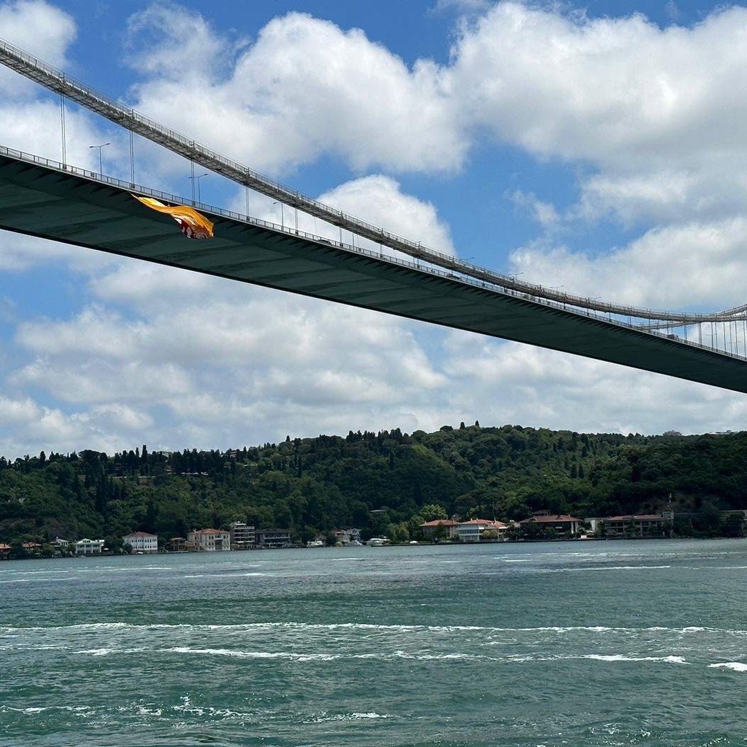 Boğaz Kıyısında Prestij ve Konforun Buluştuğu Adres.