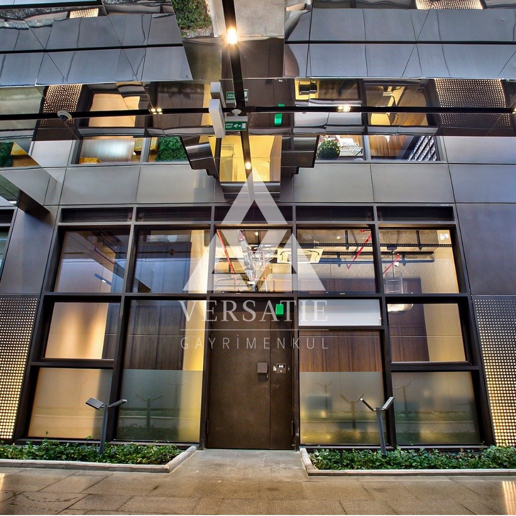 A Prestigious Space to Elevate Your Business.