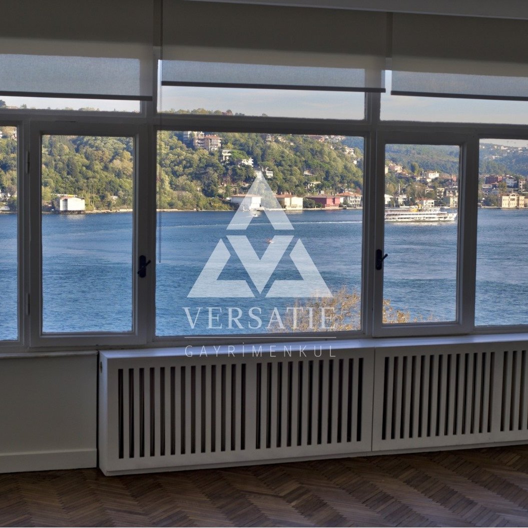 Elegance with a Captivating View in Rumelihisarı.