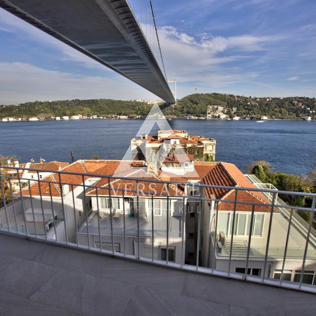 Elegance with a Captivating View in Rumelihisarı.