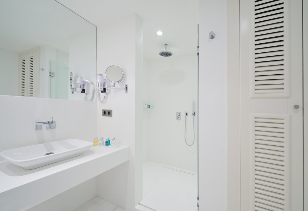 A Life Where Elegance Meets Comfort.