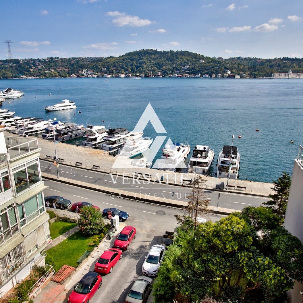 Building for sale in Arnavutköy, with a unique Bosphorus view, roadside mansion status, a wonderful terrace, and a spacious use with high ceiling style