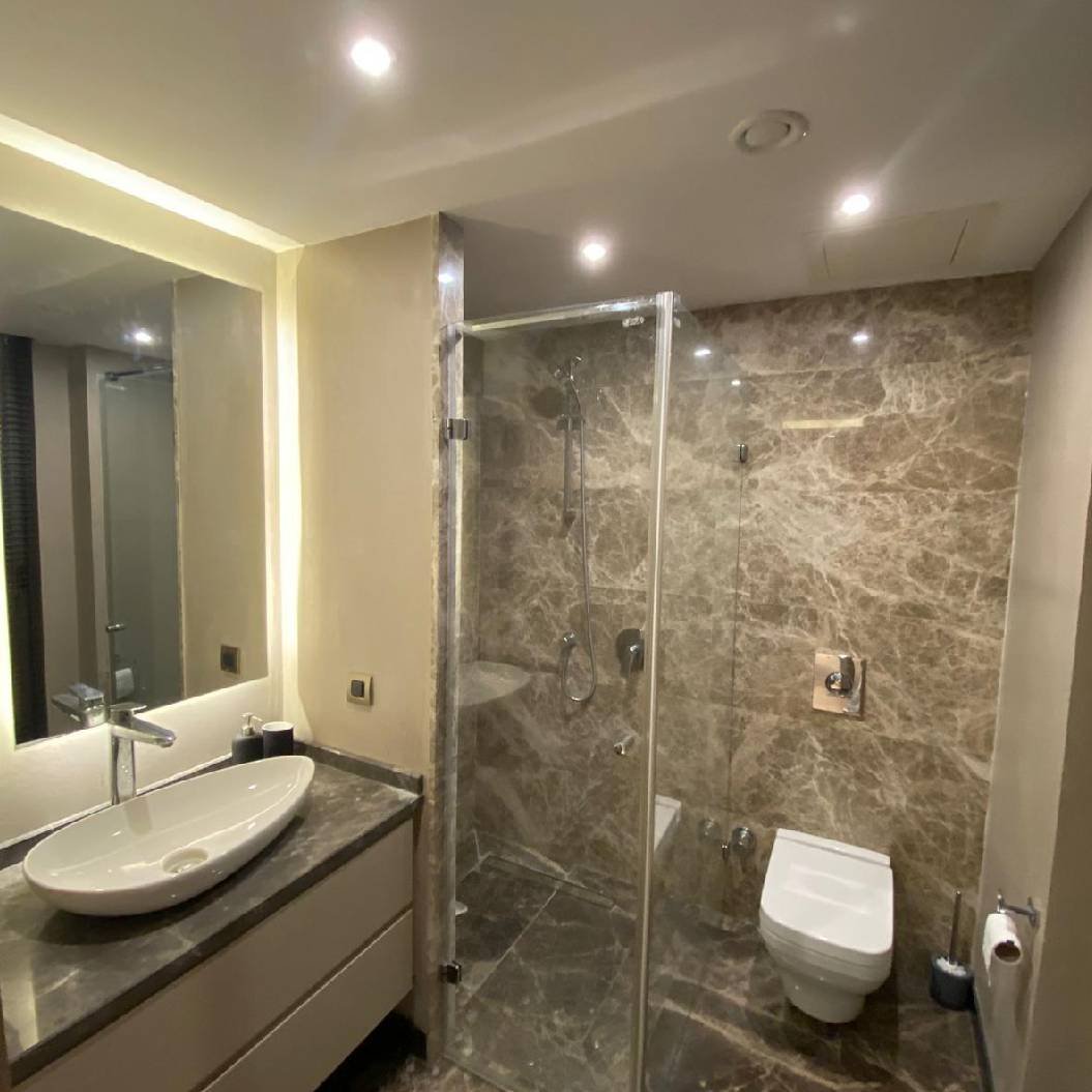 Bodrum’un en güzel lokasyonlarından biri olan Yalıkavak’ta “Adres Yalıkavak” projesinden modern mimari ve iç dekorasyona sahip, full deniz manzaralı, özel havuzlu, satılık muhteşem villa