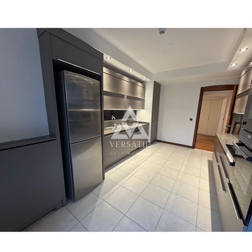 Şehrin Kalbinde Sessiz ve Ayrıcalıklı Bir Bahçe Katı.