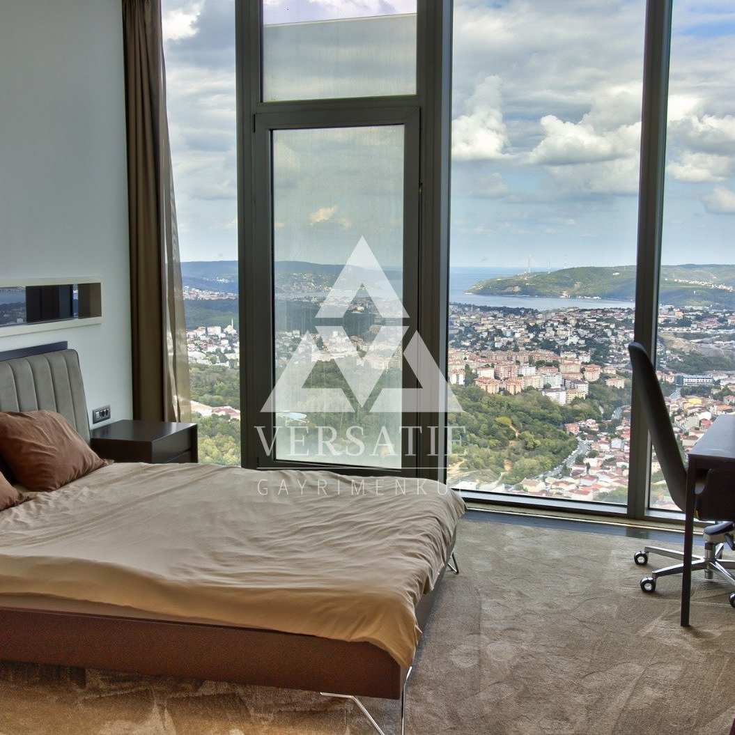 İstanbul’un Zirvesinde: Spine Tower’da Boğaz Manzaralı Penthouse