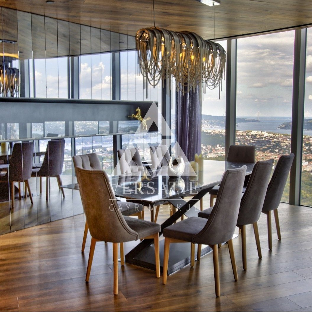 İstanbul’un Zirvesinde: Spine Tower’da Boğaz Manzaralı Penthouse