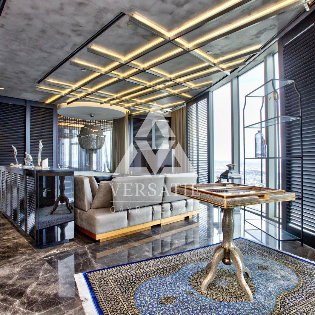 İstanbul’un Zirvesinde: Spine Tower’da Boğaz Manzaralı Penthouse