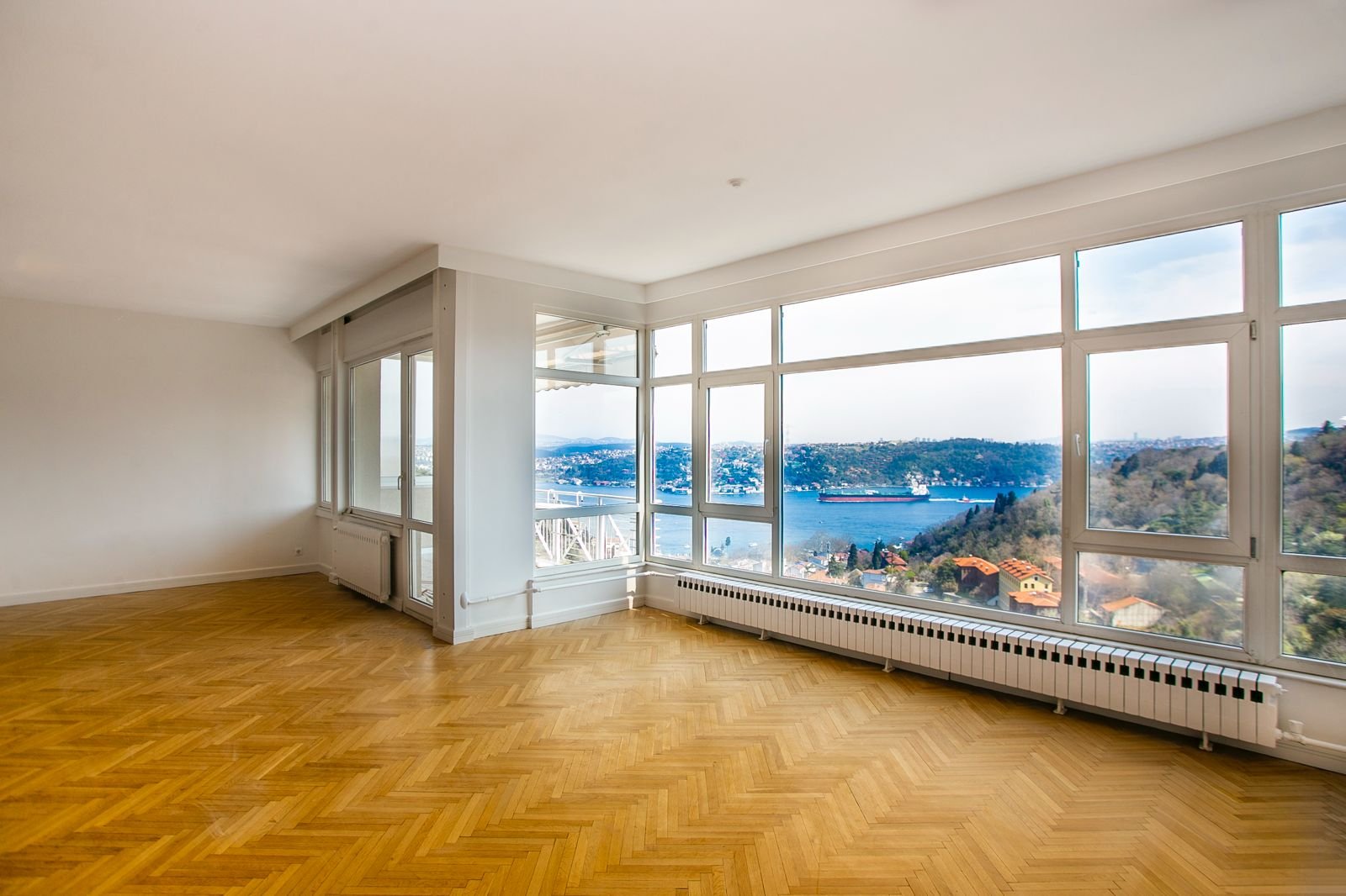 Etiler Çamlık’ta Boğaz’a Hakim Seçkin Bir Yaşam..