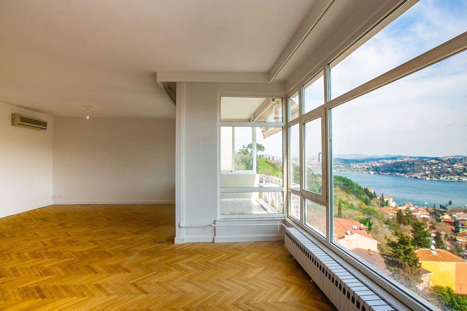 Etiler Çamlık’ta Boğaz’a Hakim Seçkin Bir Yaşam..