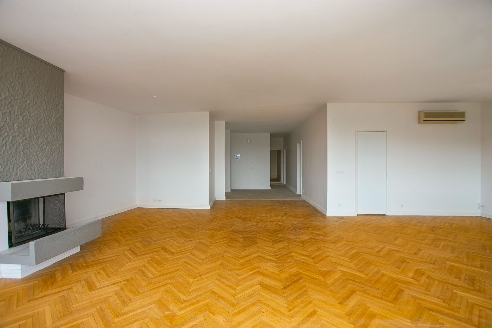 Etiler Çamlık’ta Boğaz’a Hakim Seçkin Bir Yaşam..