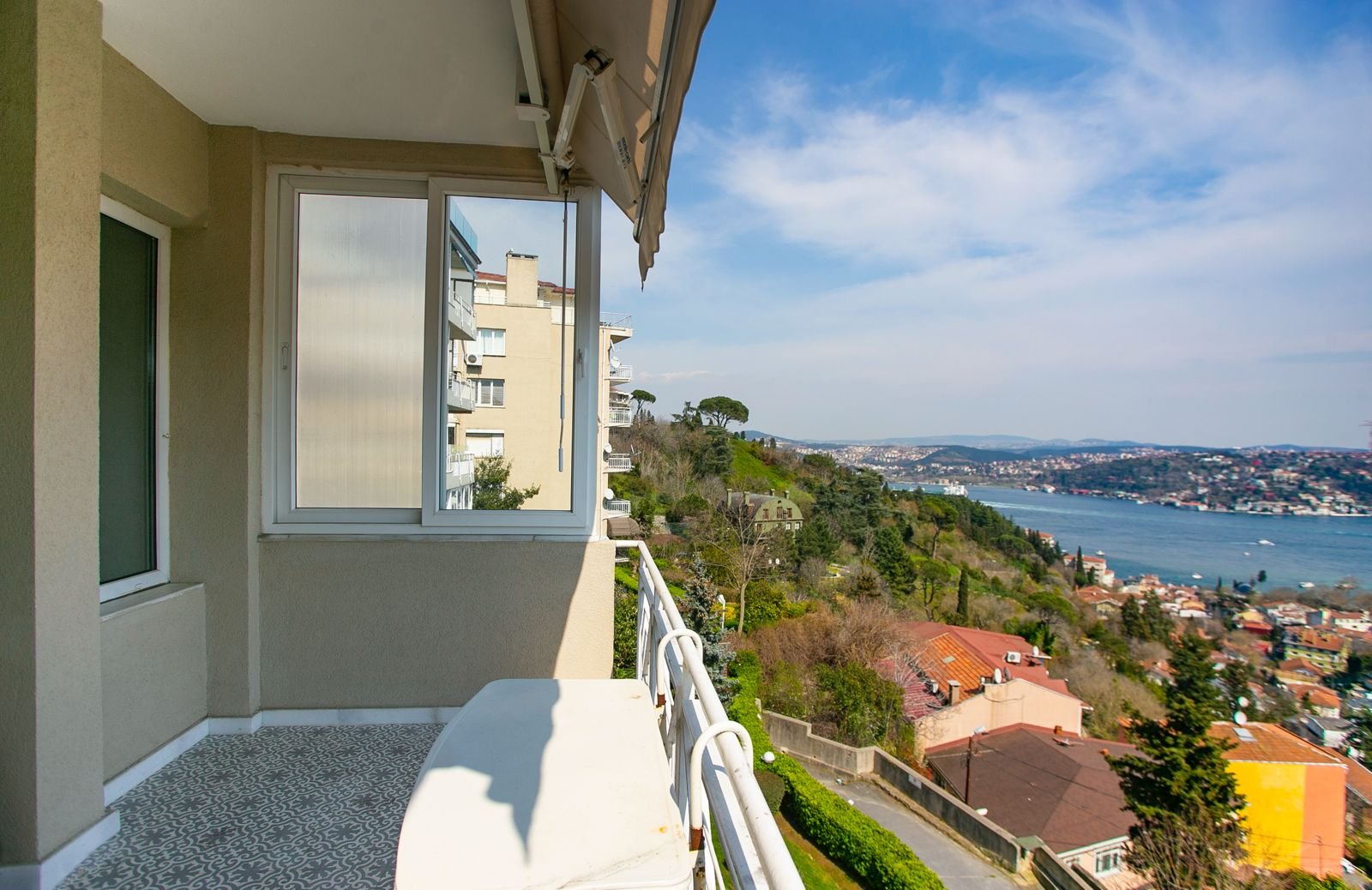 Etiler Çamlık’ta Boğaz’a Hakim Seçkin Bir Yaşam..