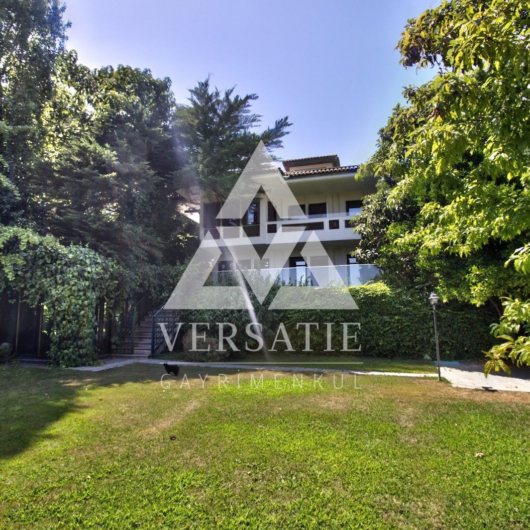 İstanbul'un Kalbinde Sessiz, Güvenli ve Seçkin...