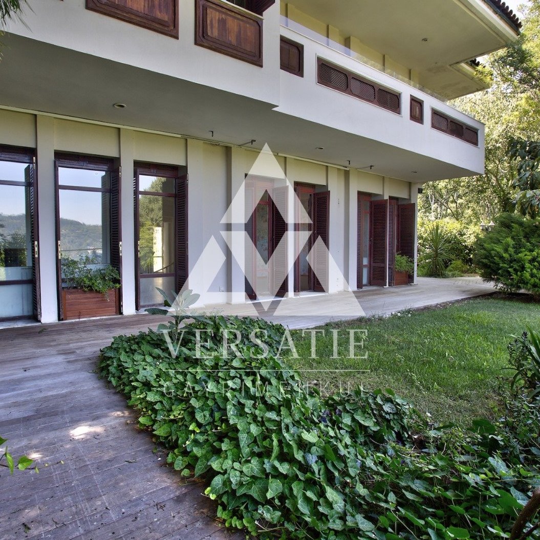 İstanbul'un Kalbinde Sessiz, Güvenli ve Seçkin...