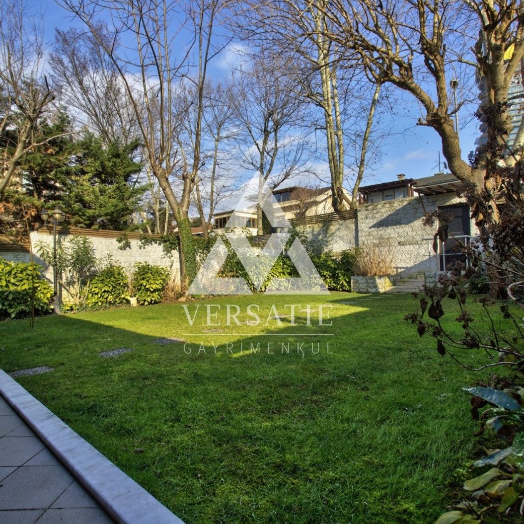 Prestigious Villa for Corporate Use in Levent